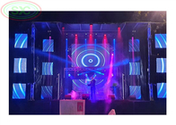 Wiele ekranów pełnokolorowy wyświetlacz LED P 4 jako tło dla pokazu na scenie