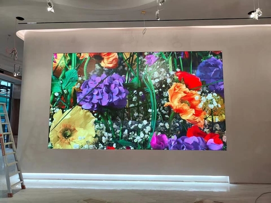 Wysokiej rozdzielczości P2.5 Magnet Video Indoor LED Screen 640x480mm szafki, 3840hz częstotliwość odświeżania, front service