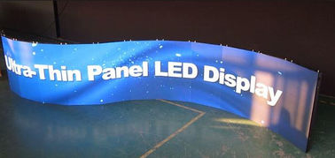 Wnętrze P4 RGB LED Display Gęstość pikseli 62500, SMD elastyczny ekran LED 3G WIFI wnętrze pełnobarwny wyświetlacz LED