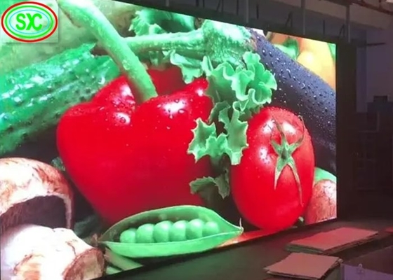 960*960mm Ekran SMD LED o regularnej wielkości szafki z poziomem ochrony IP43 i żywotnością 100 godzin