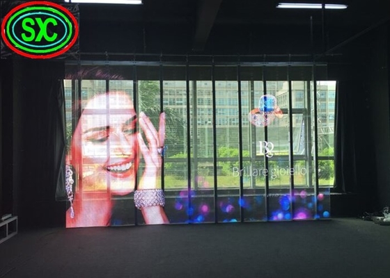 Wypożyczalnia Ultra HD Oszczędność energii Wisiający Przejrzysty Ekran LED Żelazna szafka IP65 P10
