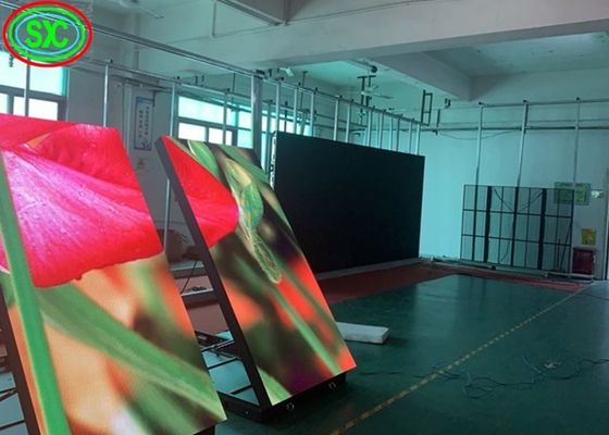 Dobra cena Wewnętrzny kolorowy wyświetlacz LED RGB P3 z modułami 192 * 192 mm w Internecie