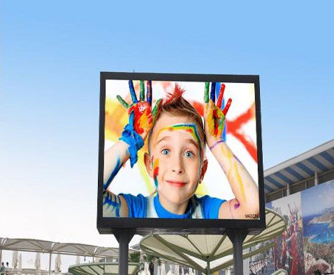 Dobra cena Żelazna szafa P4 zewnętrzny wyświetlacz LED Custom rozmiar 768mmx 768mm szafa 1920Hz COB P0.9 w Internecie