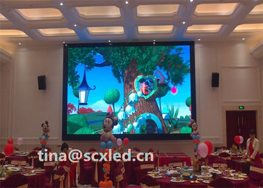 HD Full Color Fine Pitch LED Panel P2 Wewnętrzny Duży ekran TV Plakat LED Video Wall Screen