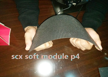 P4 Wykrzywiony ekran wideo LED Flexible LED Display Module Full Color
