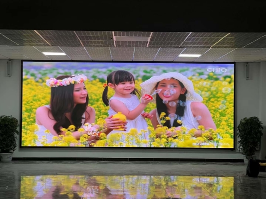 Wypożyczalnia Ekran Ultra HD Mały rozmiar P2.5 Ekran LED z aluminiową obudową 480x480mm