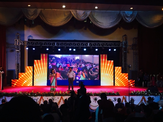 Full Color SMD Stage LED Display Die-Cast Aluminium Screen P5, Gęstość 10000/M2, Rozmiar modułu 192mm X192mm