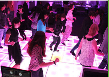 W pełni kolorowy Disco Night Club Mat Light Up Dance Floor P4.81 LED panely do wesela
