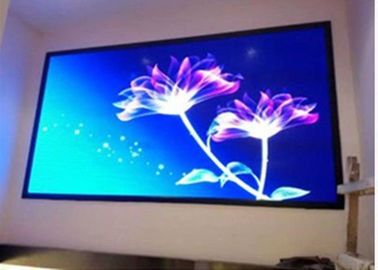111111 kropek/m2 Full Color HD Indoor P3 LED Video Wall Screen dla kościelnego teatru