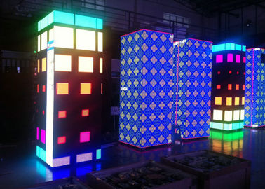 P3 SMD Wnętrze RGB LED wypożyczalny ekran, pełnobarwny 2500nits Jasność Material podwozia żelaza / stali