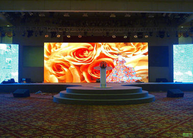 P4 SMD LED Aluminium Screen / Wnętrze Wielokolorowe Video Wall LED Display, 3 lata gwarancji