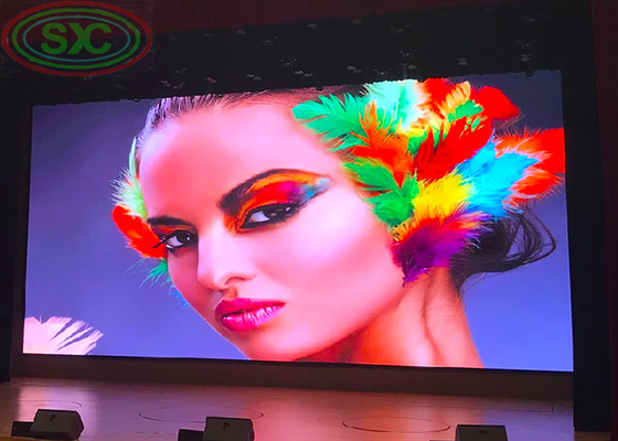 P3.91 P4.81 Wnętrze LED Video Wall LED Screen For Home Cinema Movie Theater Sala spotkań