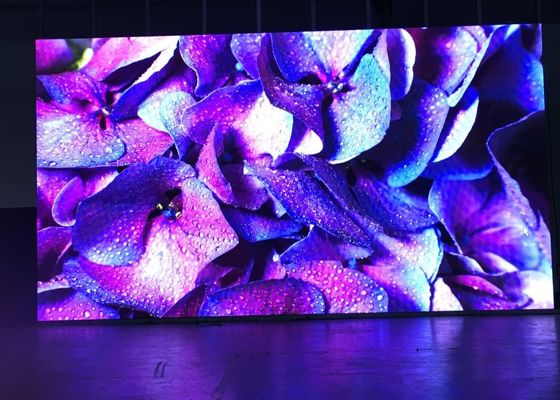 Fine Pitch Indoor P1.875 LED Display 480x480mm szafa 284440 kropek/m2