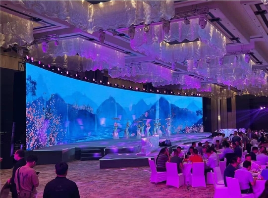 SMD 3 w 1 P5 LED Display Module 140° Wide Viewing Angle LED Display / LED Video Wall Dostosowywalny
