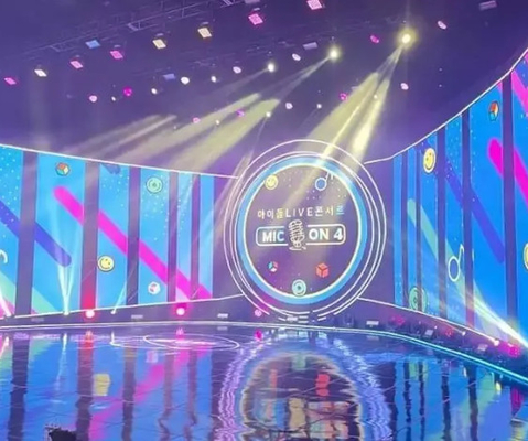 Ściana wideo Smd2121 Scene LED Outdoor Rental Screen LED Billboard 3 lata gwarancji