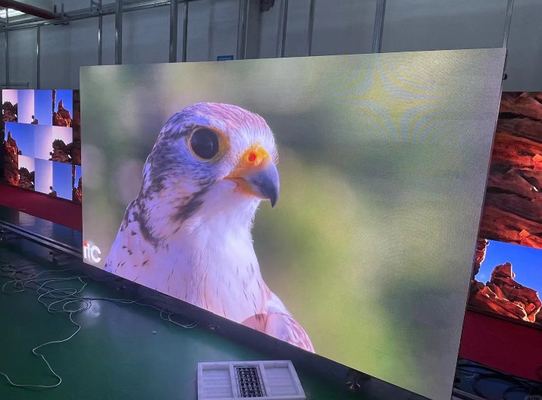 Wypożyczalny ekran P8 wyświetlacz LED billboard, wewnętrzny pełnokolorowy ekran LED 1/4 Tryb skanowania