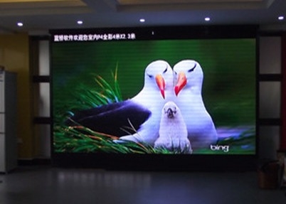 Wnętrze Mały ekran konferencyjny Reklama Ekran LED P2.5 HD Aluminium Pożyczalnia ekranu lekkiego