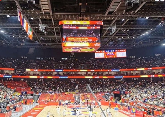 P10 Stadion Perimeter Pełny kolor LED Wyświetlacz LED 3000Hz 1R1G1B 320x160 mm