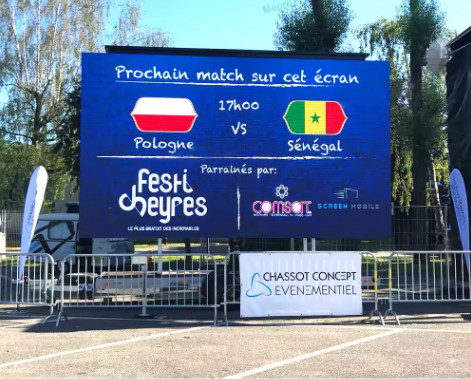 Digital Signage Outdoor Full Color LED Die-Cast Aluminium Screen SMD2121 62500 kropek/m2