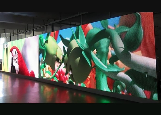 Wynajem/stała instalacja ekranów aluminiowych z odlewem do wykupu Reklama wideo w pomieszczeniach P2.5mm LED Screen Board 1/16 Skaner 3 lata gwarancja