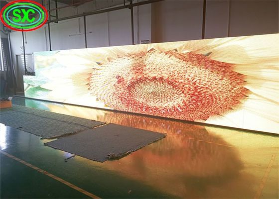 P1.875 P2.5 Wewnętrzny Pełnokolorowy Ekran LED SMD1010 Pełny Kolor