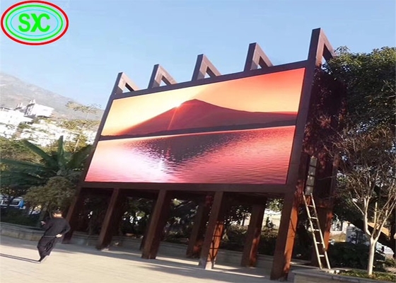 P3.91 Outdoor Billboard 5000 Nits Jasność 500*500mm 1R1G1B