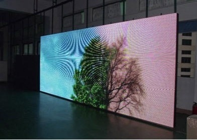 Wypożyczalny ekran P3.91 SMD LED Video Wall Screen IP67 Komercyjny wyświetlacz reklamowy LED
