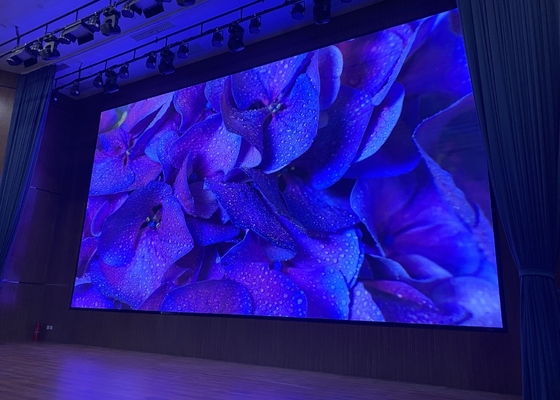 Wysokiej jasności wynajem Moduł miękki P4 Reklama LED Display Video Conference SMD2121 reklama LED ekran