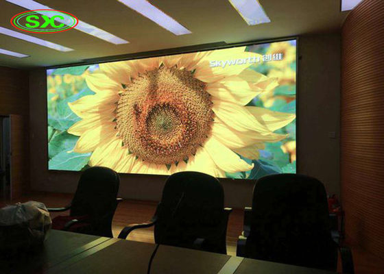 Dobra cena Wewnętrzny ekran LED P5 LED o wysokiej rozdzielczości i prześwicie w Internecie