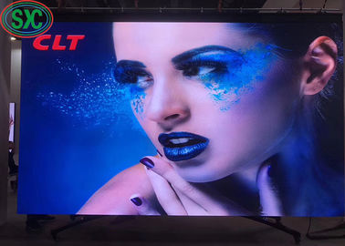 Wysokiej rozdzielczości wnętrza pełnobarwne LED aluminiowe wyświetlacze billboardów do scen i sal konferencyjnych