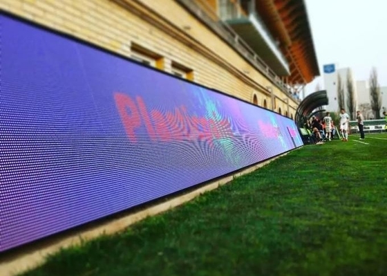 Ultra-Clear Die-Casting Aluminium RGB LED Display 1/4 Scanning Stadium Full Color Outdoor Screen Waterproof Single And Dual Color Screen Wyposażony w światło