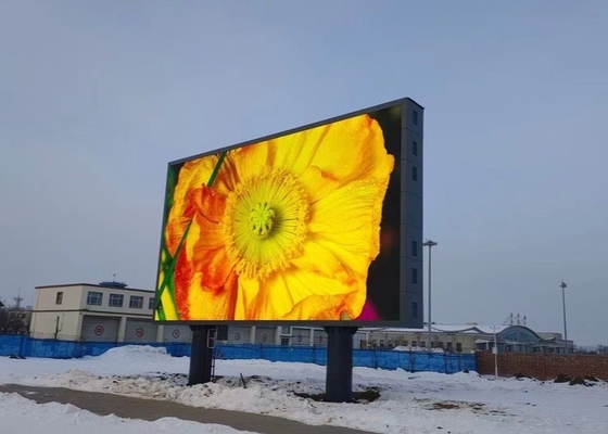 Mały rozmiar P2.5 Reklama zewnętrzna LED Billboard Wysoka jasność LED Wyświetlacz jedno- i dwukolorowy wysokiej rozdzielczości