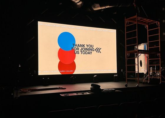 1R1G1B Kompozycja pikseli Ekran LED GOB z chipem Epistar Led i 427186 kropkami/m2 Gęstość pikseli