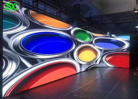 P4 zakrzywiona ściana wideo kryty kolorowy wyświetlacz LED Wypożyczalnia Pełny kolor ekranu LED