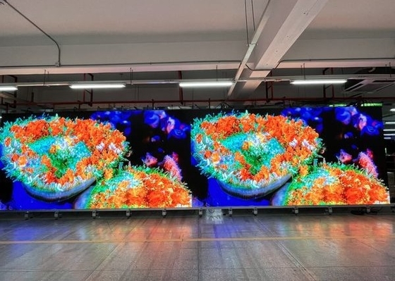 Wnętrze SMD LED Display P2 Small Pitch High Resolution HD Flexible Screen