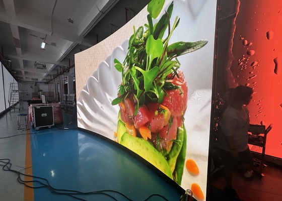 P4 RGB Wnętrze LED Display Board, 1/16 Scan LED Screen Video Wall IP34 HD Elastyczny