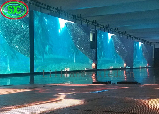 100000 godzin Długość życia P3.91 Wnętrze LED Mesh Curtain Signage Display z 65410 gęstością pikseli i wyraźną przejrzystością