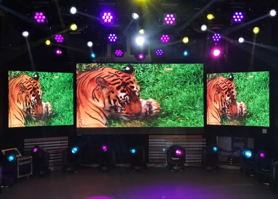 Wodaodporny wypożyczalnia aluminiowa DIP P10 HD Widowisko LED / Led Video Wall