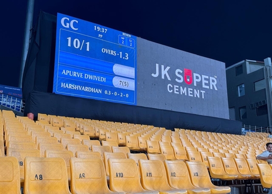 Wypożyczalnia ekranu piłki nożnej na zewnątrz Konkurencja filmowa P5 960*960mm Ekran LED Surround