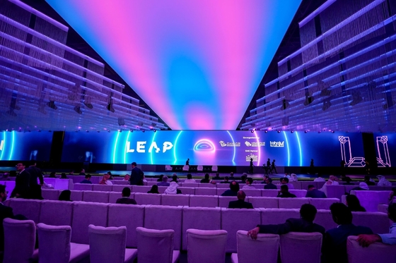 Wysokiej rozdzielczości pełnobarwne reklamy LED Aluminium / Konferencja Zewnętrzne LED Video Wall