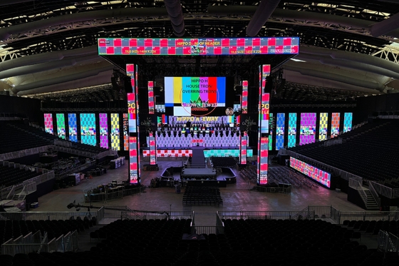 Wyrzutniczy ekran aluminiowy stała instalacja / wynajem dostosowalna sala konferencyjna Ultra HD P2.5 Mały rozmiar wnętrza pełnokolorowy wyświetlacz LED