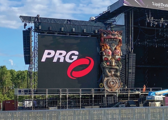 Żelazna i stalowa szafa P5 SMD Wewnętrzny pełnokolorowy ekran LED do wynajęcia na stadion piłkarski 64x32 Dot Matrix / przyjazny dla środowiska