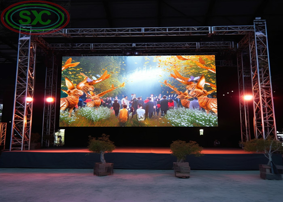 HD 4K 500*500mm Wypożyczalny wyświetlacz LED 2500cd/m2 Ekran SMD LED o wysokiej gęstości pikseli