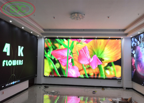 Ultra wysokiej rozdzielczości Mały rozmiar dostosowywalny 128x128 kropek Moduł LED w pomieszczeniu P1.923 LED HD Sign