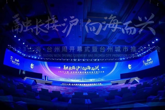 Wynajem wodoodporny zewnętrzny stadion 5500cd/M2 P10 Ekran LED stadionu
