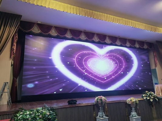 Twarz scena wydarzenia 500*1000mm P3.91 LED Video Display Screen z 1000cd/m2 Jasność i R 625-630nm LED Parameter