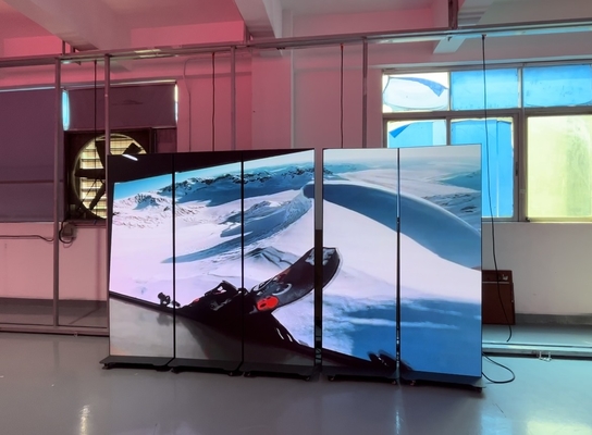 Niestandardowy wyświetlacz LED Mały wypożyczalnia P2.604 Wnętrze LED Scene Video Wall