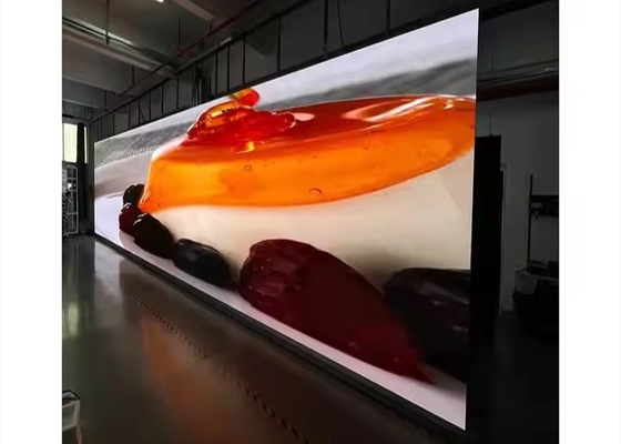 Gorąco sprzedawany moduł LED P4 Wewnętrzny zewnętrzny pełnobarwny wysoki świeży ściana wideo specjalny miękki elastyczny ekran LED Digital Signage