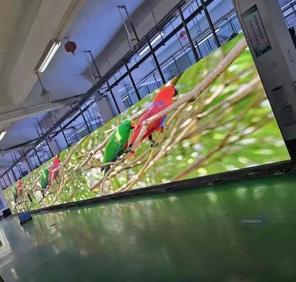 Niska cena Długa żywotność Ekran zewnętrzny IP68 Flex LED Pixel Mesh Screen Video Wall LED Display Screens