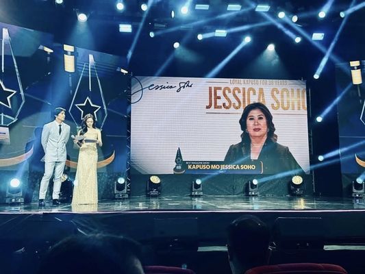 P4 Wewnętrzny aluminiowy panel HD Wodoodporny SMD LED Ekran Reklamowy 1R1G1B Wynajem ekranu wideo LED